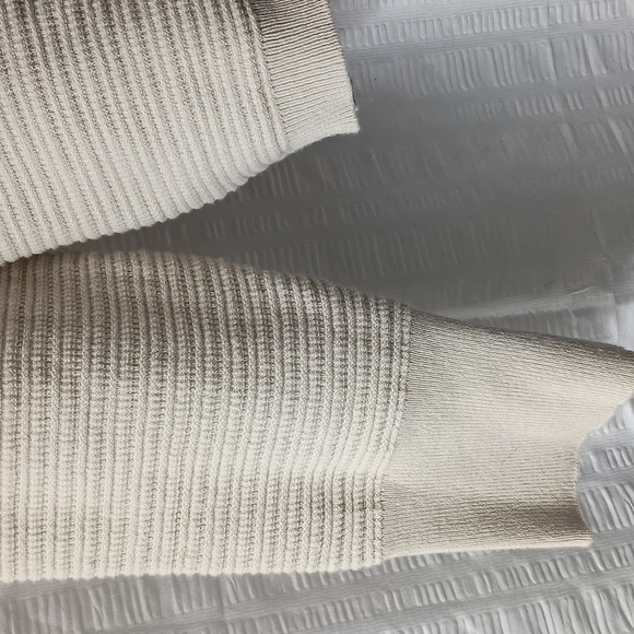 DKNY Jeans Long Sleeve Ribbed Wrap Sweater L - Picture 6 of 8